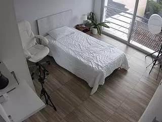 voyeurcam-jb-room-3 on CamSoda 