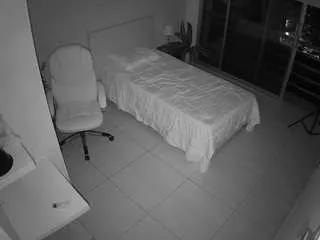 voyeurcam-jb-room-3 on CamSoda 