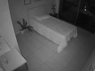 voyeurcam-jb-room-3 on CamSoda 