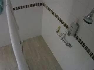 voyeurcam-jb-shower-10 on CamSoda 