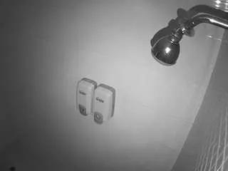 voyeurcam-jb-shower-11 on CamSoda 