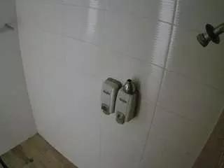 voyeurcam-jb-shower-11 on CamSoda 