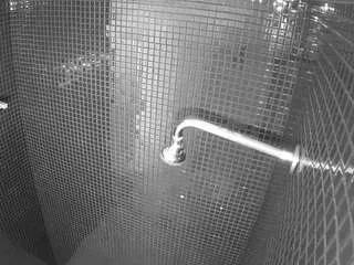 voyeurcam-jb-shower-15 on CamSoda 