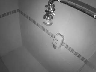 voyeurcam-jb-shower-16 on CamSoda 
