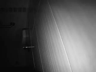 voyeurcam-jb-xfollow-shower on CamSoda 
