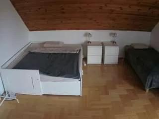 voyeurcam-julmodels-greybed-3 on CamSoda 