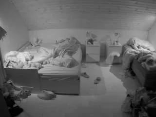 voyeurcam-julmodels-greybed-3 on CamSoda 