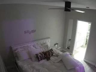 voyeurcam-whitneyoc-01 on CamSoda 