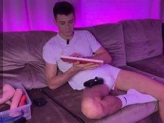 waltenjoy on CamSoda 