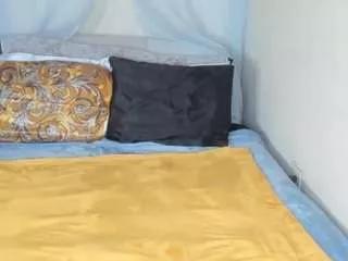 yasminayazzie on CamSoda 