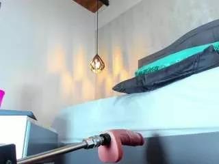 yexalen-69 on CamSoda 