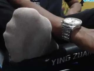 Freechat yohatinelly on CamSoda