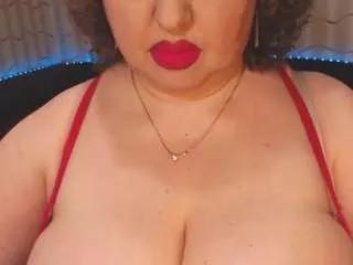yourbustykatty on CamSoda 