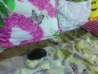 Freechat yoursex-kroshka on CamSoda