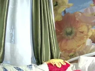 Freechat yoursex-kroshka on CamSoda