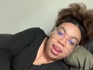 zahrabliss on CamSoda 