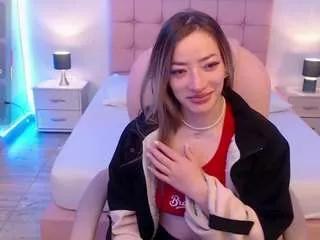 zoe-jones13 on CamSoda 