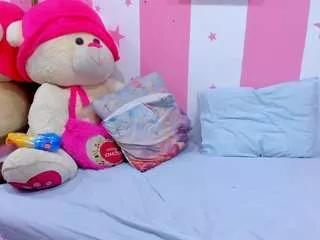 zoe-maria on CamSoda 