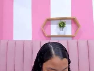 zoe-maria on CamSoda 