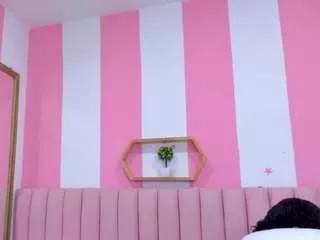 zoe-maria on CamSoda 
