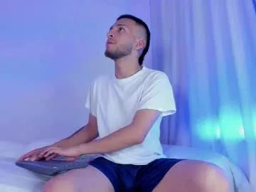 _kevin_xxx from Chaturbate