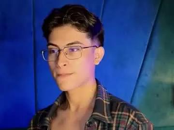 aaron_eze on Chaturbate