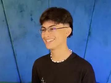 aaron_eze on Chaturbate