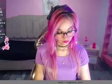 abril_ch_ on Chaturbate