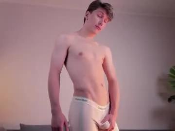 adrian_di on Chaturbate