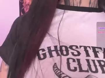 aleja_5 on Chaturbate