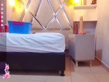 alejandra_martinss on Chaturbate