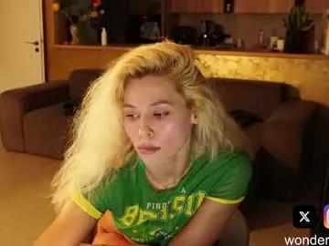 Freechat allissonhotbb on Chaturbate