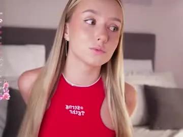 alodiaacomb on Chaturbate