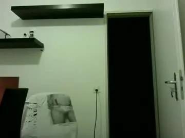 Freechat alphah_hunk on Chaturbate