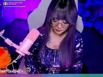 alyssaromanova on Chaturbate