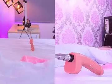 amberthomson_cm on Chaturbate