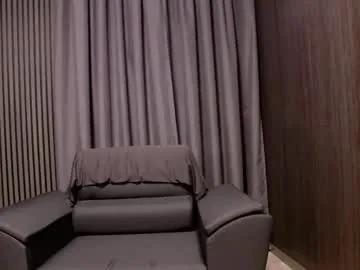 antoniovalentinidiamond on Chaturbate