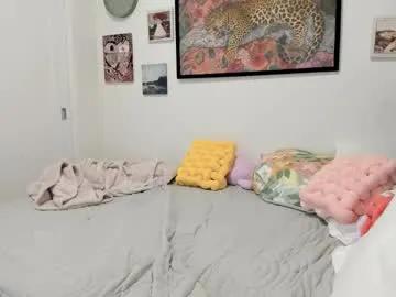 ariah_is_blonde from Chaturbate