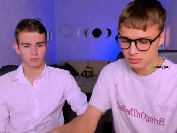 astren_villo on Chaturbate