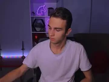 astren_villo on Chaturbate