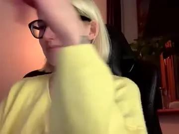 asya_new on Chaturbate