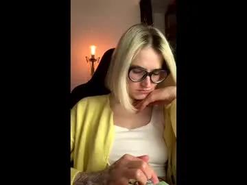 asya_new on Chaturbate