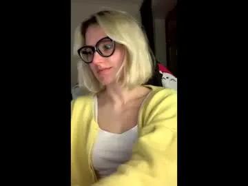 asya_new on Chaturbate