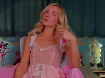 bella_stewartt on Chaturbate