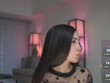 belle_adrienne on Chaturbate