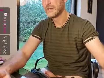 bi_french69 on Chaturbate