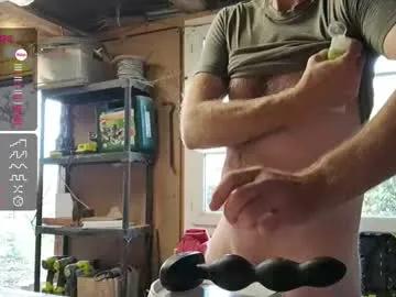 bi_french69 on Chaturbate