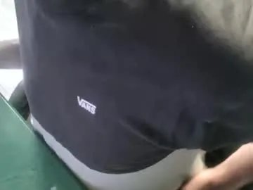 Freechat bigpeepdude on Chaturbate