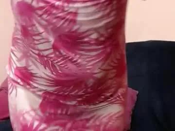 bigpussylipskiss on Chaturbate