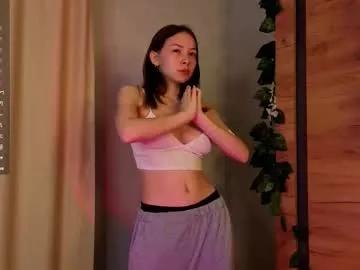 blushinbloom on Chaturbate